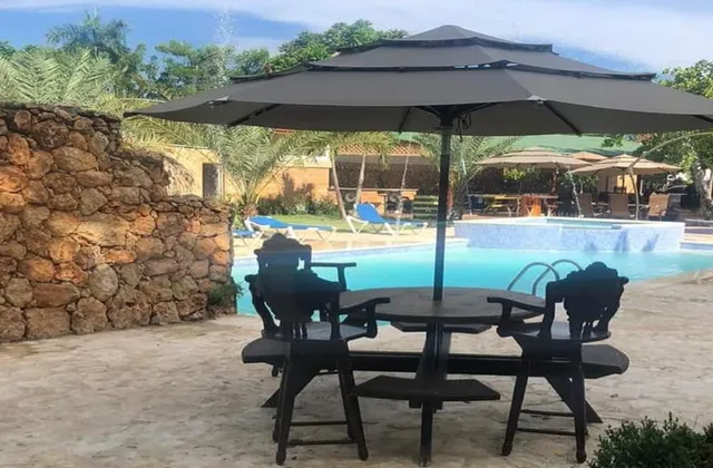 Villa Albemy San Cristobal Pool 1
